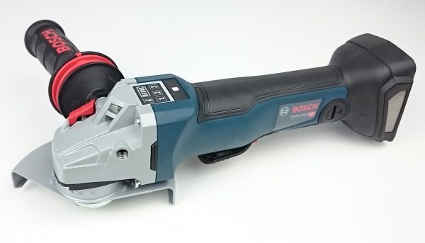 Der Bosch GWS 18V-10 PSC Professional Akku Winkelschleifer 